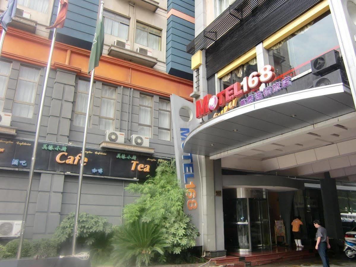 Motel 168 Liu Zhou Road Inn Xangai Exterior foto
